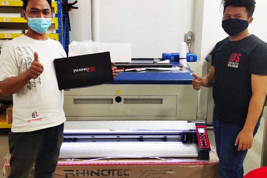 Usaha Digital Printing Beli Mesin Cutting RHINOTEC RC130Xa